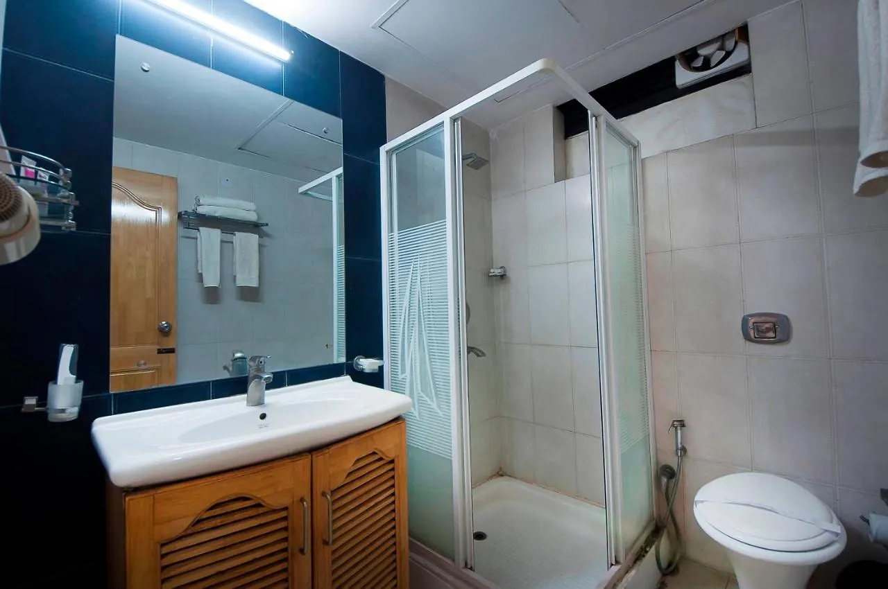 Imperial Apartment Fortis Gurgaon 0*,